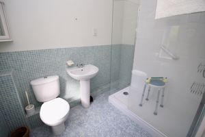 En-Suite- click for photo gallery